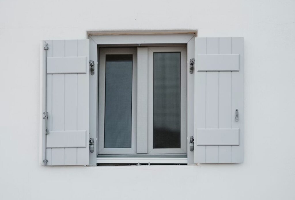 サッシの選び方|地域・方角・部屋別に必要な断熱性能を整理