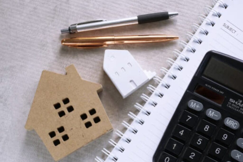 主要な断熱材の種類と特徴